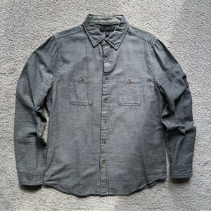 Aeropostale Long-Sleeve Button Down Shirt